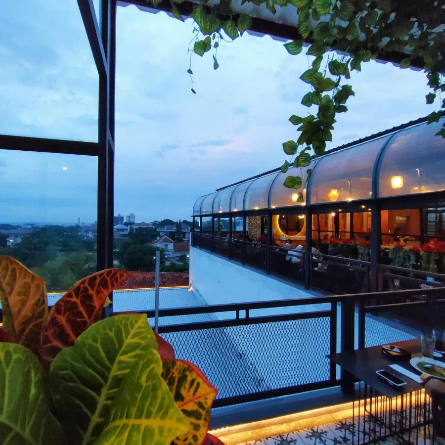 Kala Hotel Semarang Jomblang Luaran gambar